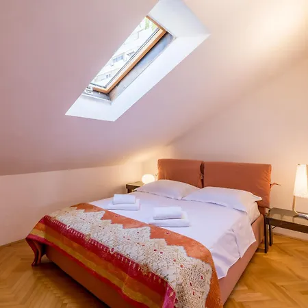 Amorina * 스플리트