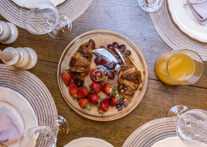 Amorina 아파트 스플리트